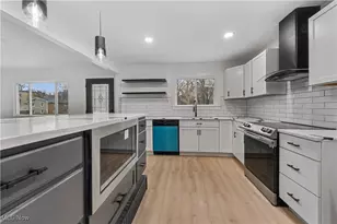 734 Frederick Blvd, Akron, OH 44320 - Photo 9