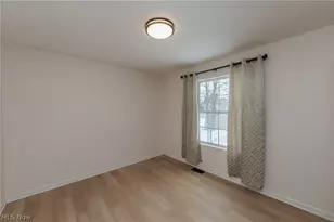 1725 Olalla Ave, Akron, OH 44305 - Photo 11