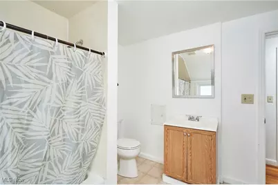 237 Orchard Hill Drive SW, North Canton, OH 44720 - Photo 7