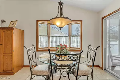 1867 Sandalwood Drive, Avon, OH 44011 - Photo 7