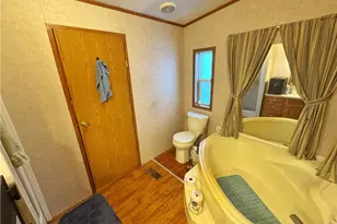 72117 Barton Rd, Bridgeport, OH 43912 - Photo 13