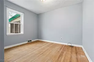 2690 Maitland Ave, Cuyahoga Falls, OH 44223 - Photo 17