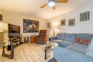 8628 Essex Ave NW, North Canton, OH 44720 - Photo 21