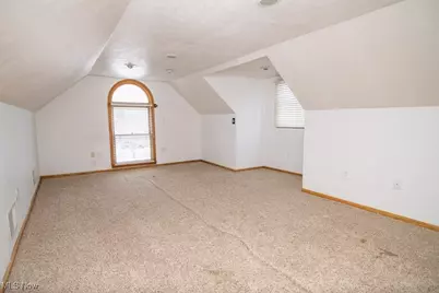 209 Maple Avenue, St Clairsville, OH 43950 - Photo 39