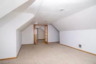 209 Maple Ave, St Clairsville, OH 43950 - Photo 37