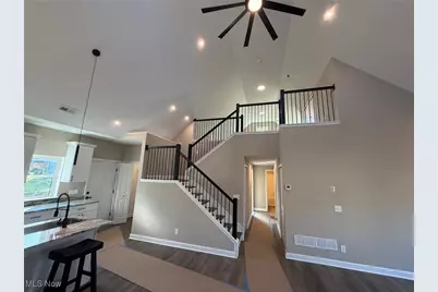 17761 Shurmer Road, Strongsville, OH 44136 - Photo 9