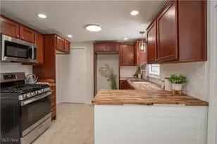 3796 Sanford Dr, Brunswick, OH 44212 - Photo 9