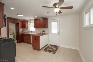 3796 Sanford Dr, Brunswick, OH 44212 - Photo 7