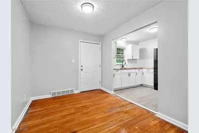 2195 N Taylor Road, Cleveland Heights, OH 44112 - Photo 19