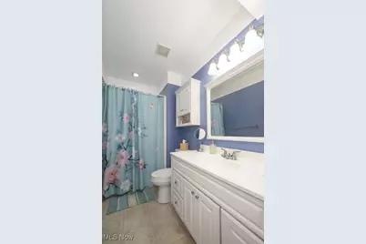 864 Kirkwall Drive, Akron, OH 44321 - Photo 17