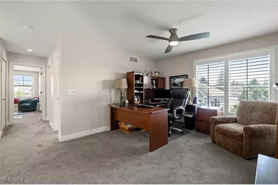 306 Dunbar Circle, Grandview Heights, OH 44147 - Photo 27