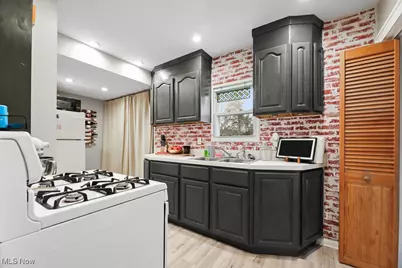 1268 Brown Street, Akron, OH 44301 - Photo 9