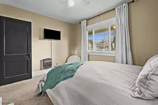 1268 Brown St, Akron, OH 44301 - Photo 11