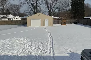 9929 E River Rd, Elyria, OH 44035 - Photo 13