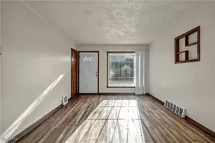 10213 Dove Ave, Loveland, OH 44105 - Photo 7