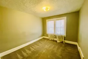 2420 E Market St, Akron, OH 44312 - Photo 5