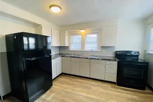 2420 E Market St, Akron, OH 44312 - Photo 3