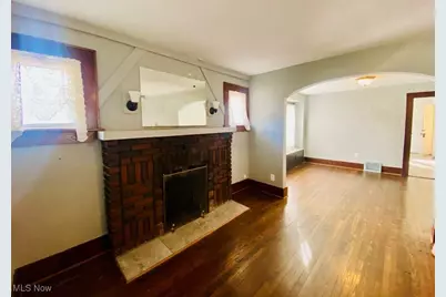 2420 E Market Street #2, Akron, OH 44312 - Photo 9