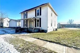 114 S Main St, , OH 43717 - Photo 3