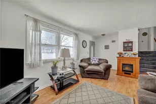 10690 Hawke Rd, Columbia Station, OH 44028 - Photo 17