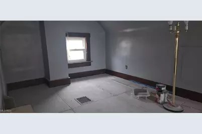 924 Lane Street, Akron, OH 44307 - Photo 19