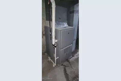 924 Lane Street, Akron, OH 44307 - Photo 23