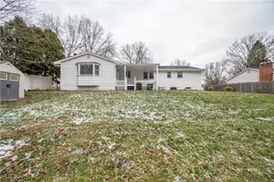 3990 Claridge Dr, Austintown, OH 44511 - Photo 43