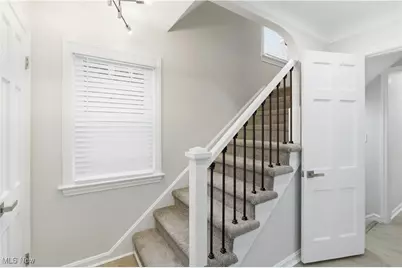 3623 Bainbridge Road, Cleveland Heights, OH 44118 - Photo 11