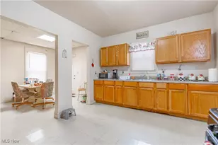 900 4th St SW, Canton, OH 44707 - Photo 9