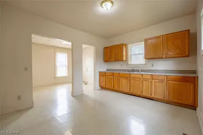 900 4th Street SW, Canton, OH 44707 - Photo 11