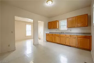 900 4th St SW, Canton, OH 44707 - Photo 11