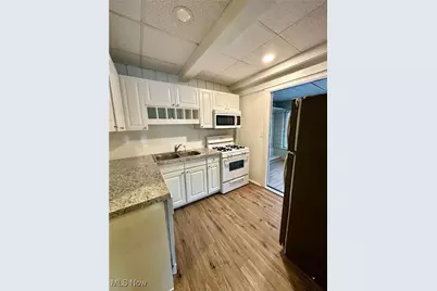 132 Beck Avenue #1, Akron, OH 44302 - Photo 5