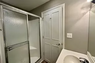 132 Beck Ave, Akron, OH 44302 - Photo 7