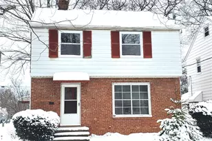 464 E 250th St, Euclid, OH 44132 - Photo 3