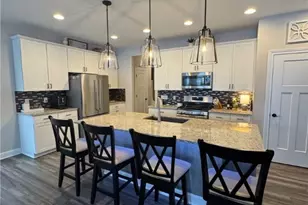 726 Cedar Crest Dr, Elyria, OH 44035 - Photo 13