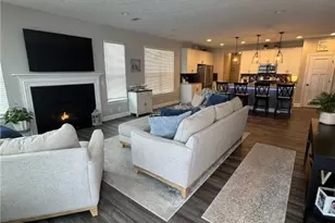 726 Cedar Crest Dr, Elyria, OH 44035 - Photo 17