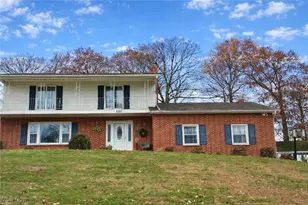 1005 Heatherwood Ln, Orrville, OH 44667 - Photo 3