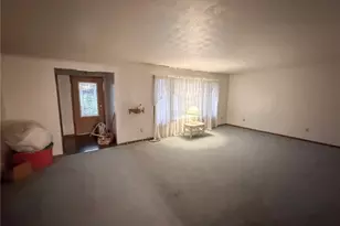 594 Center St W, Warren, OH 44481 - Photo 3