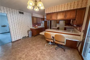 594 Center St W, Warren, OH 44481 - Photo 29