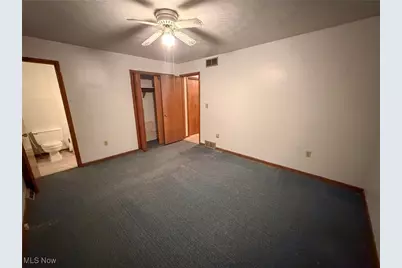 594 Center Street W, Warren, OH 44481 - Photo 13