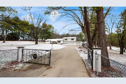 1685 Jackson Road, Zanesville, OH 43701 - Photo 1