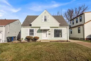 18804 Rockland Ave, Loveland, OH 44135 - Photo 1