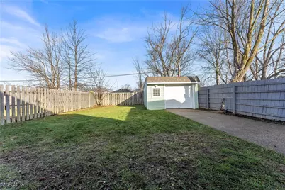 18804 Rockland Avenue, Loveland, OH 44135 - Photo 23