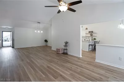 10344 Sudbury Circle NW, North Canton, OH 44720 - Photo 9