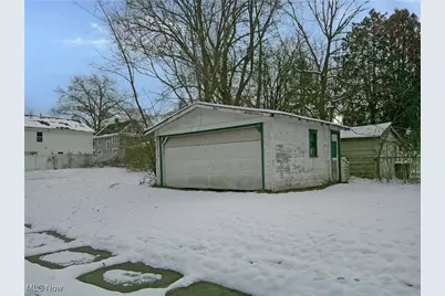 777 Ruth Avenue, Akron, OH 44307 - Photo 5