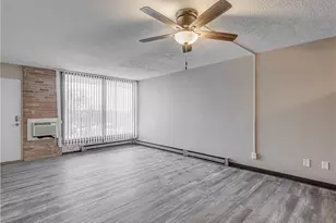 2331 E Market St, Akron, OH 44312 - Photo 3