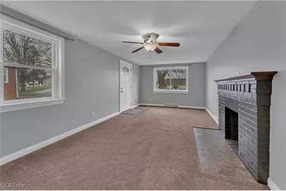 627 Poland Avenue, Struthers, OH 44471 - Photo 11