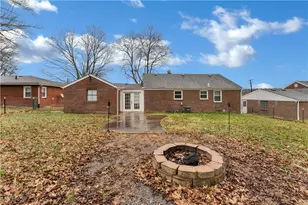 627 Poland Ave, Struthers, OH 44471 - Photo 27