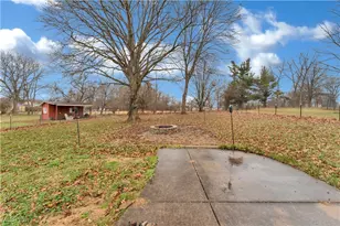 627 Poland Ave, Struthers, OH 44471 - Photo 23