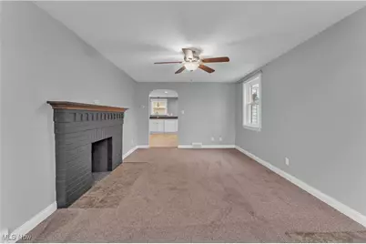 627 Poland Avenue, Struthers, OH 44471 - Photo 9